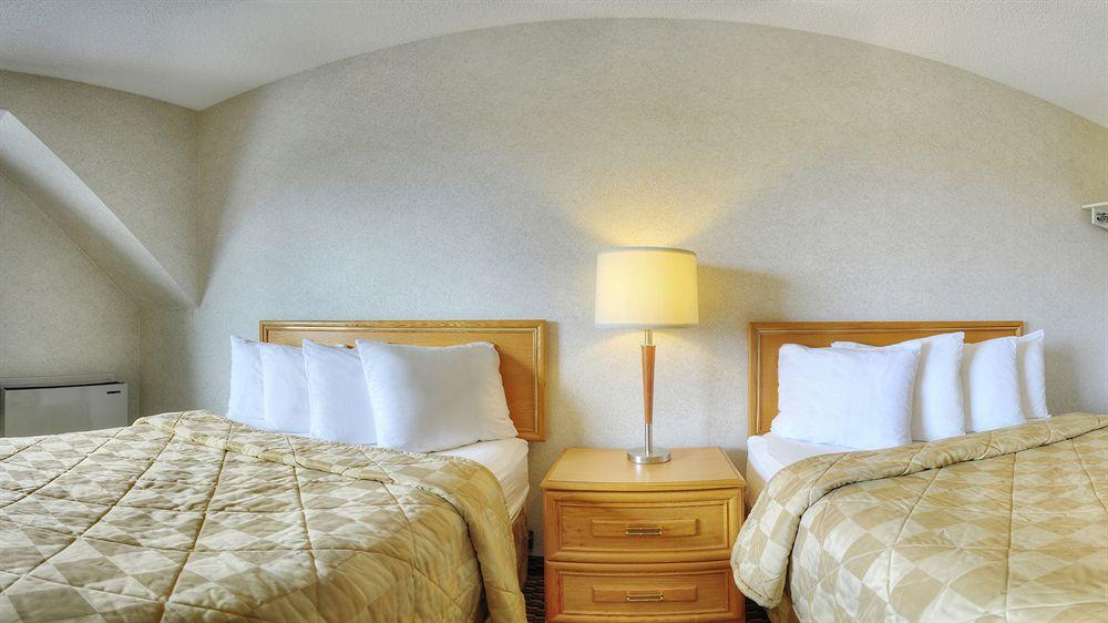 סימקו Comfort Inn מראה חיצוני תמונה