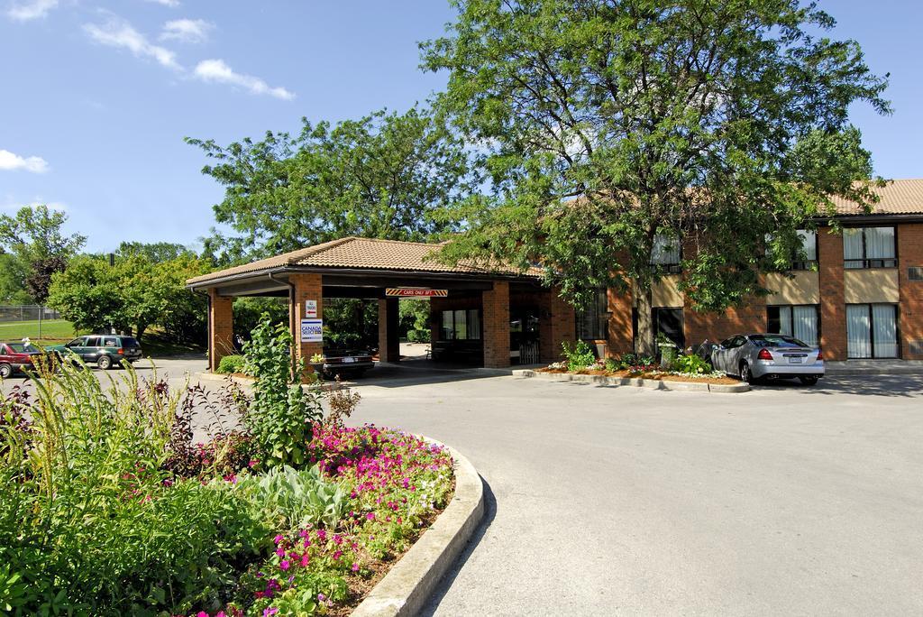 סימקו Comfort Inn מראה חיצוני תמונה